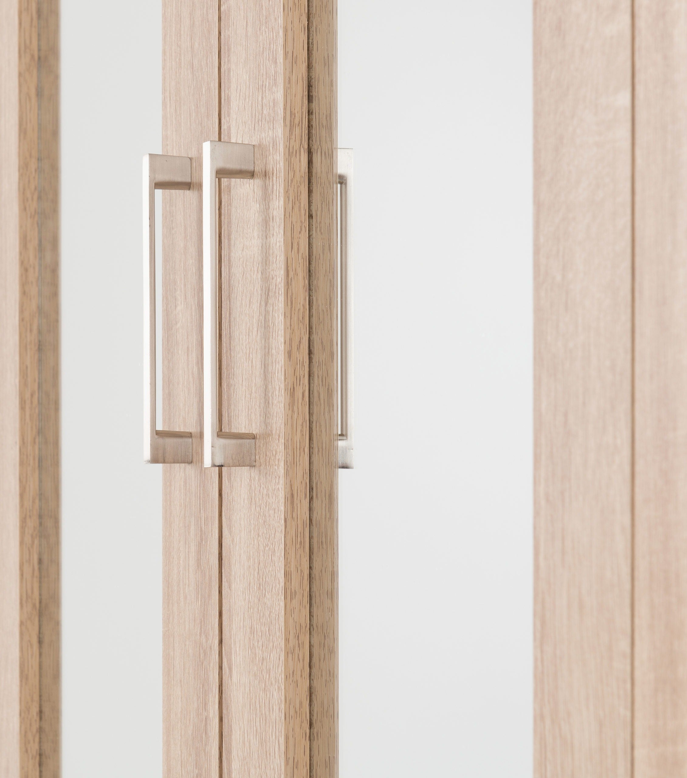 LISBON 4 DOOR WARDROBE - LIGHT OAK EFFECT VENEER