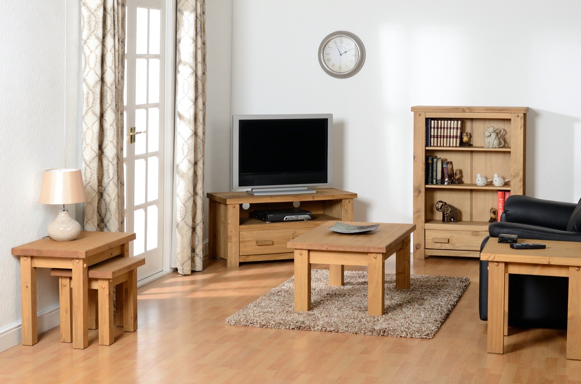 TORTILLA FLAT SCREEN TV UNIT - DISTRESSED WAXED PINE